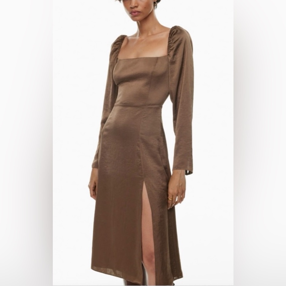Aritzia / Wilfred - Bridgerton Satin Dress